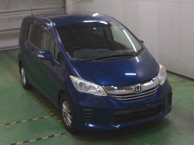 HONDA FREED 2014