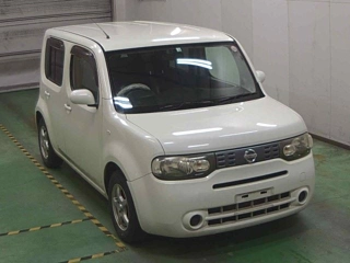 NISSAN CUBE 2010