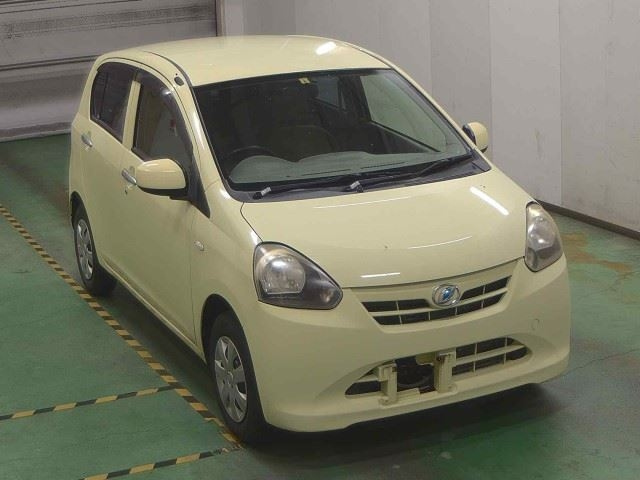 DAIHATSU MIRA E S 2013