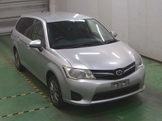 TOYOTA COROLLA FIELDER 2013