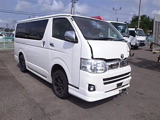 TOYOTA REGIUS ACE VAN 2013