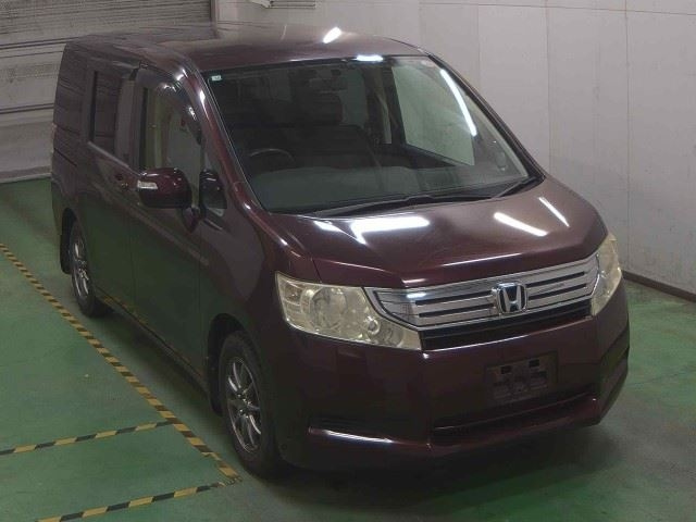 HONDA STEP WAGON 2010