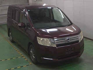 HONDA STEP WAGON 2010
