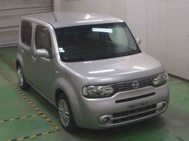 NISSAN CUBE 2011