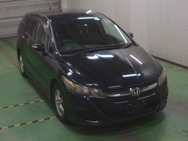 HONDA STREAM 2010