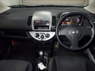 NISSAN NOTE 2010