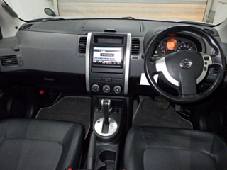 NISSAN X-TRAIL 2009