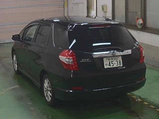 HONDA FIT SHUTTLE 2011