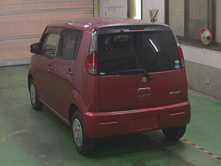 SUZUKI MRWAGON 2011