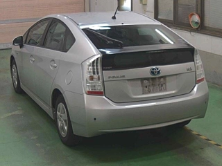 TOYOTA PRIUS 2010