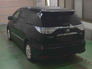 TOYOTA ESTIMA HYBRID 2010