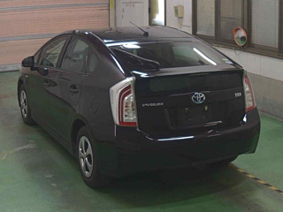 TOYOTA PRIUS 2014