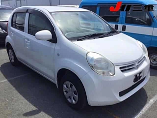 TOYOTA PASSO 2010