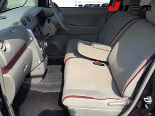 DAIHATSU MOVE CONTE 2010