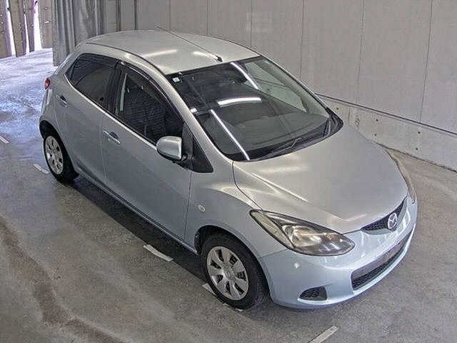 MAZDA DEMIO 2009