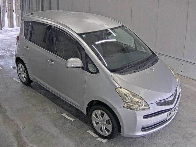 TOYOTA RACTIS 2009