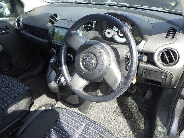 MAZDA DEMIO 2008