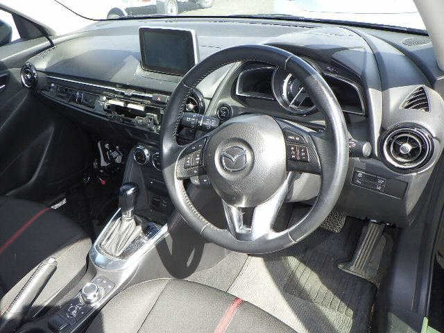 MAZDA DEMIO 2014