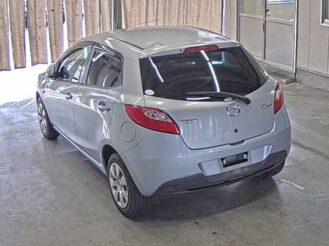 MAZDA DEMIO 2009