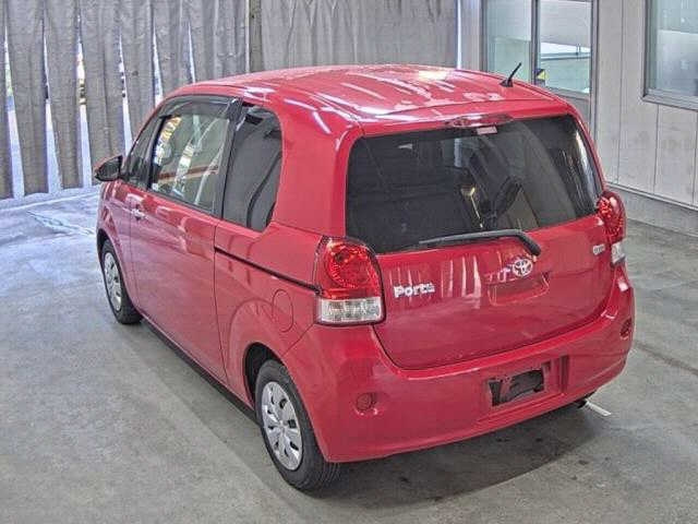 TOYOTA PORTE 2014