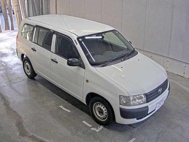 TOYOTA PROBOX 2013