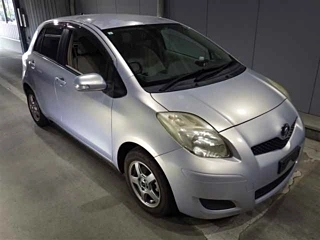 TOYOTA VITZ 2009