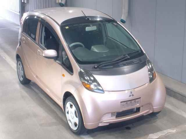 MITSUBISHI I 2010