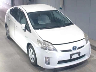 TOYOTA PRIUS 2011