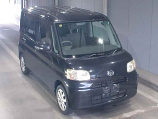DAIHATSU TANTO 2010