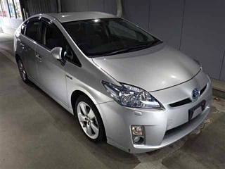 TOYOTA PRIUS 2010