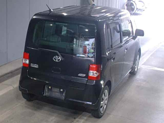 TOYOTA PIXIS SPACE 2012