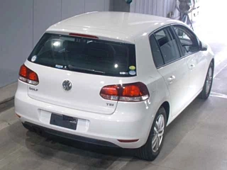 VOLKSWAGEN GOLF 2011