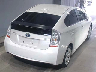 TOYOTA PRIUS 2011