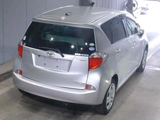 TOYOTA RACTIS 2011