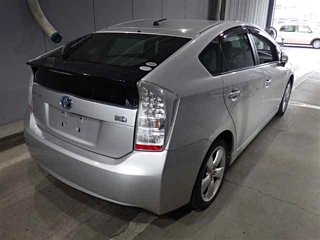 TOYOTA PRIUS 2010