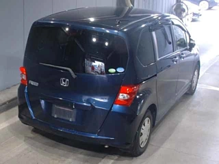 HONDA FREED 2010