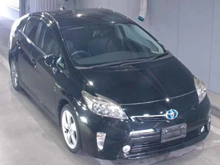 TOYOTA PRIUS 2014
