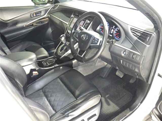 TOYOTA HARRIER 2014