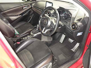 MAZDA DEMIO 2017