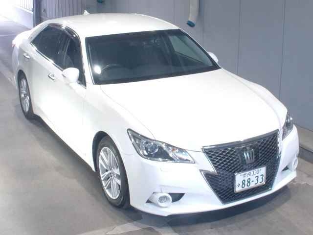 TOYOTA CROWN 2013