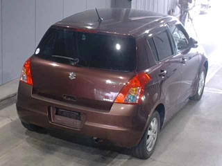 SUZUKI SWIFT 2010