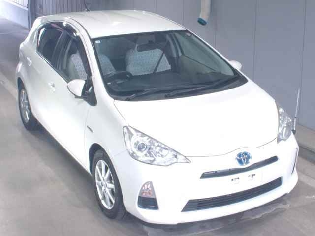 TOYOTA AQUA 2012