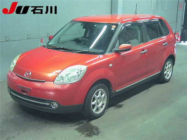 MAZDA VERISA 2010