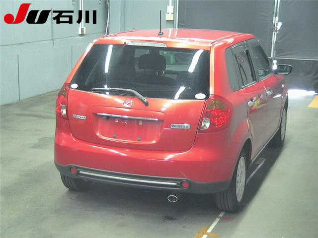 MAZDA VERISA 2010