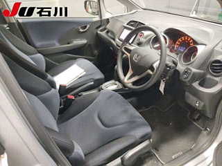 HONDA FIT 2010
