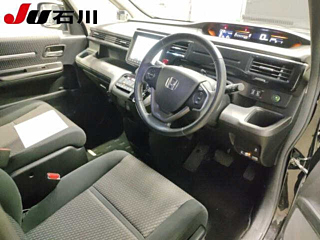 HONDA STEP WAGON 2015