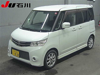 NISSAN ROOX 2010