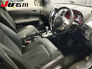 NISSAN X-TRAIL 2012