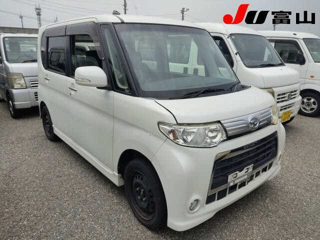 DAIHATSU TANTO 2012