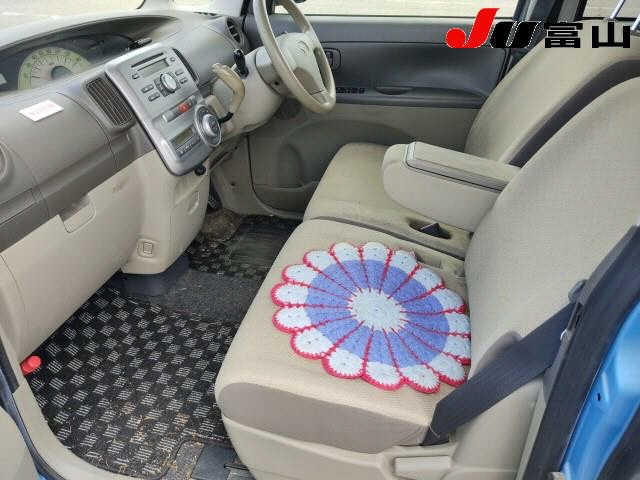 DAIHATSU TANTO 2008